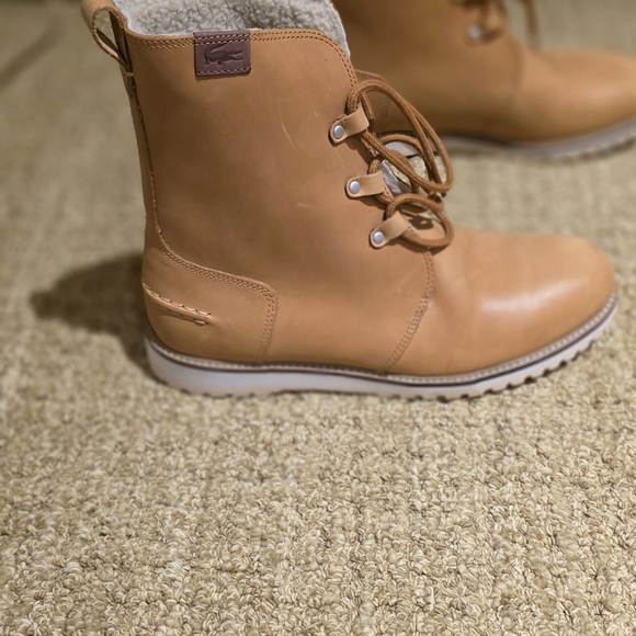 Lacoste Women's Tan Leather Boots Size 8.5 - Picture 3 of 10